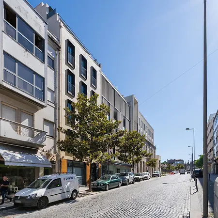 196 Andrade Corvo By Minho's Guest *