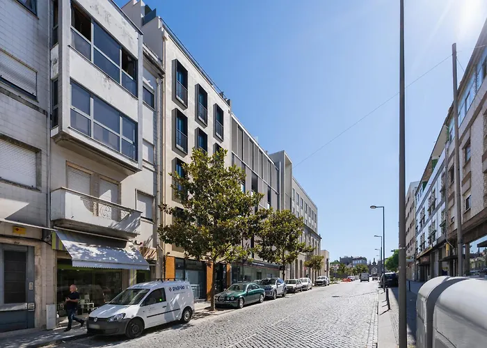 196 Andrade Corvo By Minho's Guest *